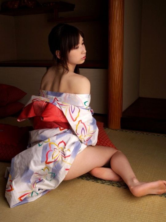 日本人ならソソられる和服の女の子の画像をくださいｗｗｗｗｗｗｗ【画像30枚】12_20190521015047d20.jpg