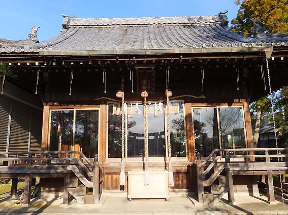 白糸浜神社拝殿