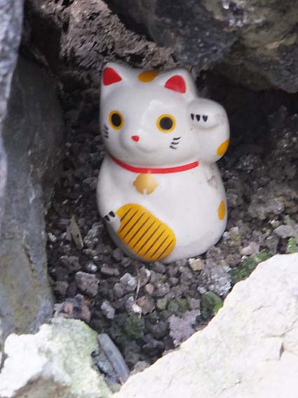 末廣神社招き猫