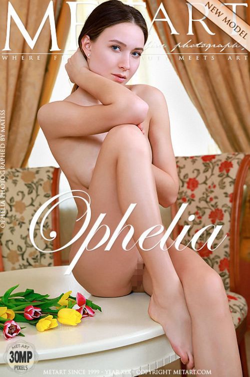 Ophelia - PRESENTING OPHELIA